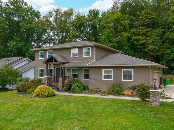 214 Silver Valley Blvd, Munroe Falls, OH 44262