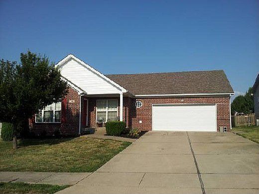 1st image of 32 Woodfield Ct