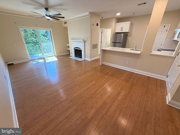 5th image of 1571 Spring Gate Dr Unit 6206