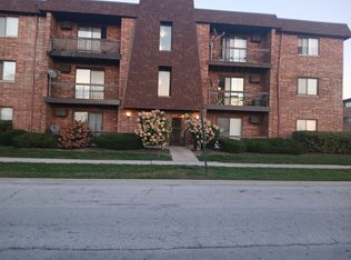 14545 S Manistee Ave APT 1A, Burnham, IL 60633