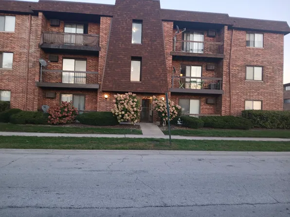 14545 S Manistee Ave APT 1A, Burnham, IL 60633