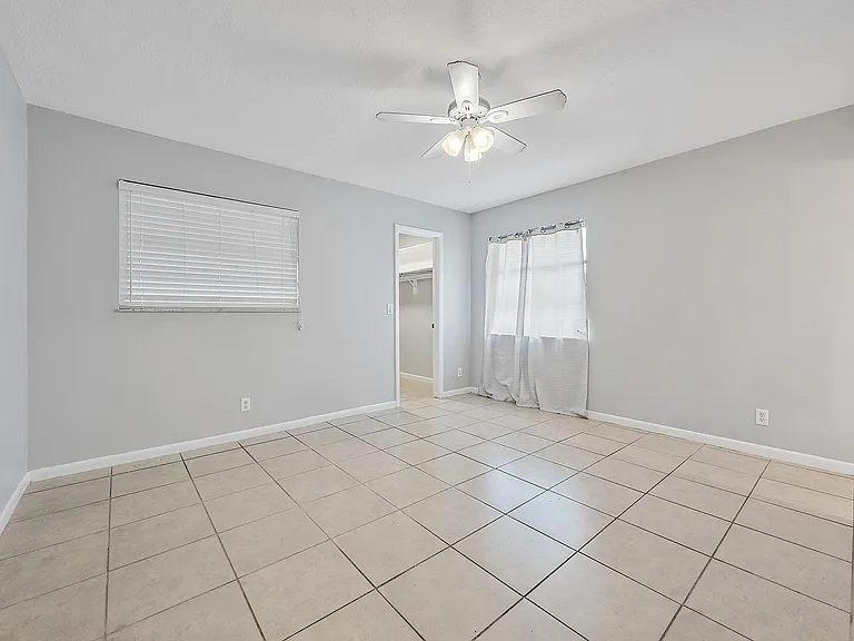 9050 E Highland Pines Blvd — Photo 12