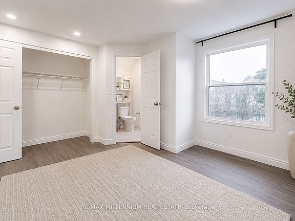 5th image of 22 Francis St