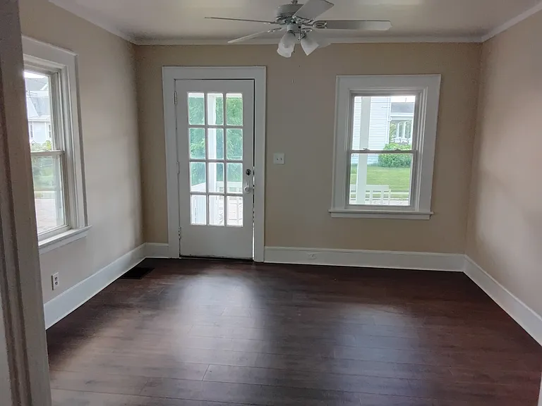4832 Poplar St #1 — Photo 9