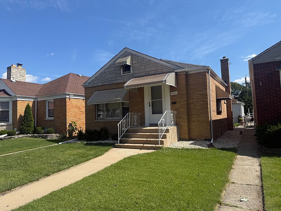 1st image of 3245 N Pioneer Ave