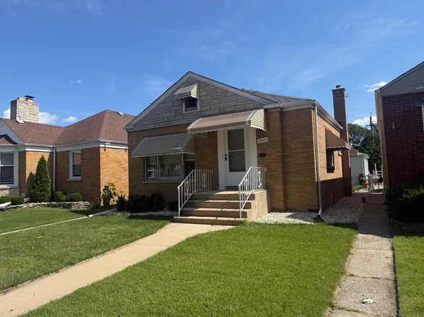3245 N Pioneer Ave, Chicago, IL 60634