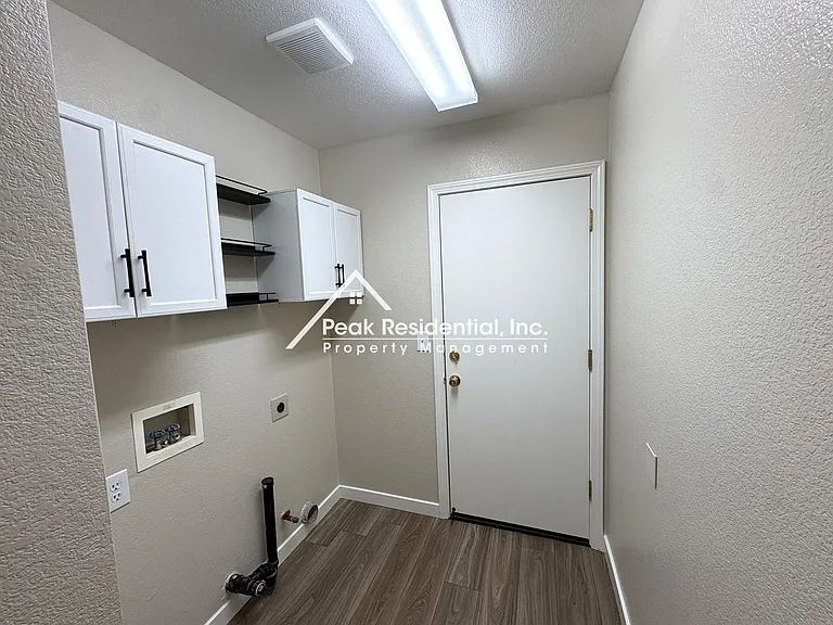 10846 Basie Way — Photo 7