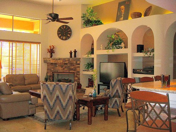 Huge family room with double wet bar