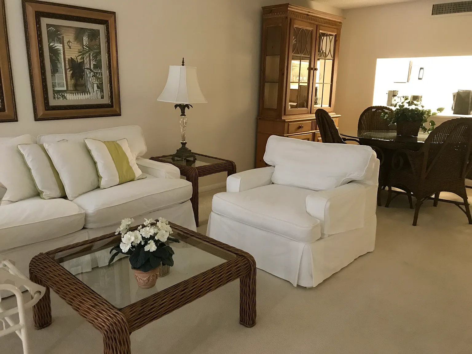2 bed, 1065 sqft, $1,800 — Photo 2