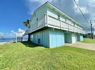 634 Copano Ridge Rd, Rockport, TX 78382