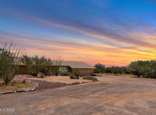 16131 W Ridgemoor Ave, Tucson, AZ 85736