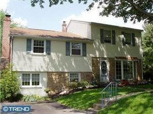 1393 Pine St, Blue Bell, PA 19422