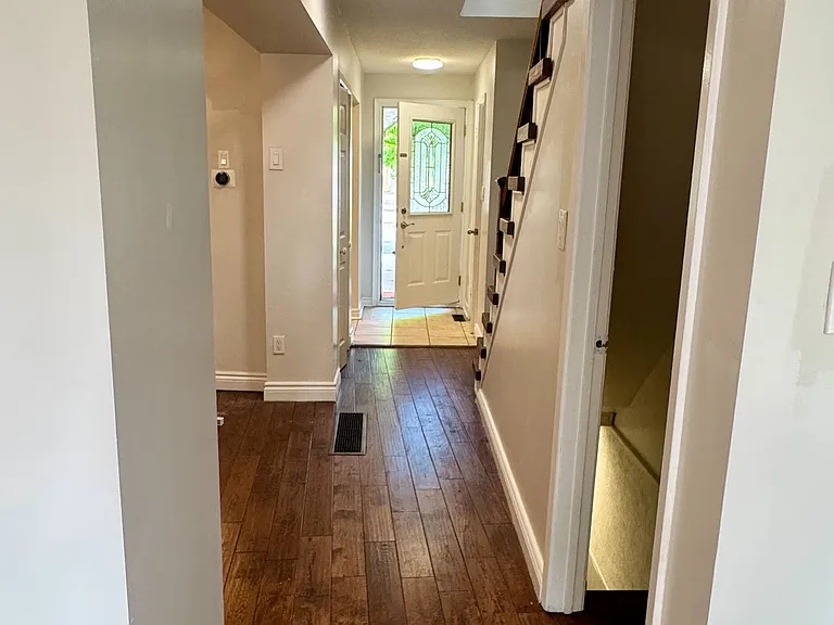 2720 Windjammer Rd — Photo 5