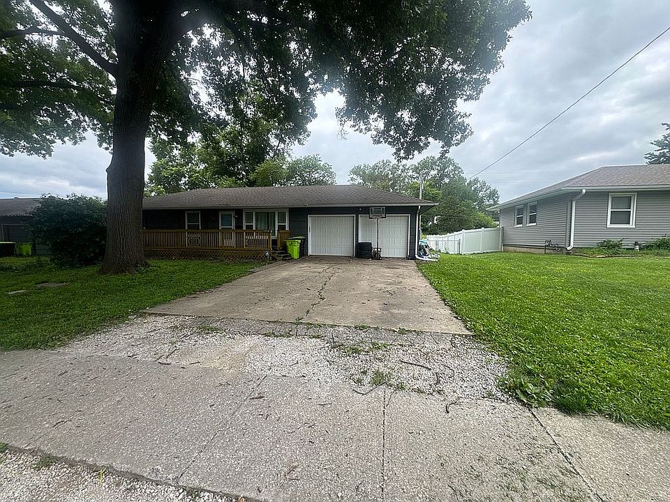 1st image of 1202 S Highland Dr