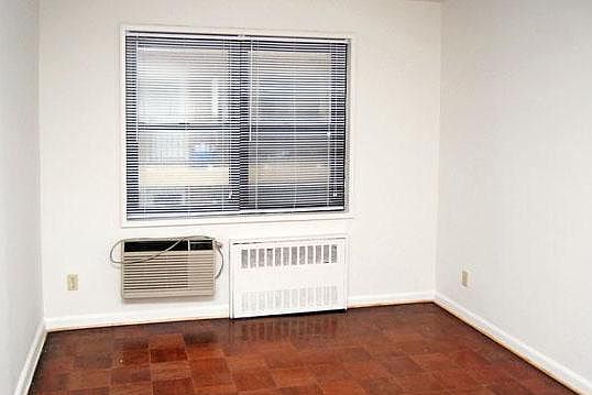 1st image of 845 E Broadway #7E