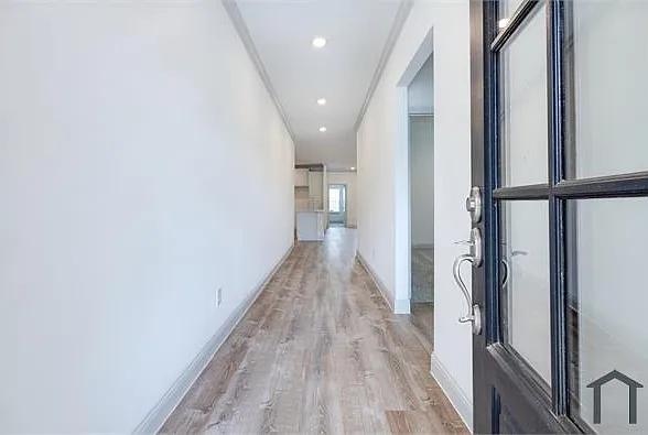 309 Braves Way — Photo 4