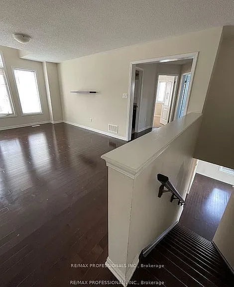 272 Leiterman Dr — Photo 5