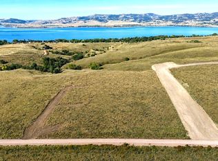 Earl Tract Day At The Lake Rd, Hot Springs, SD 57747