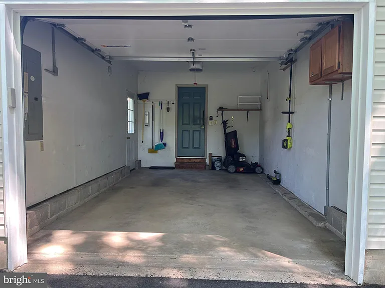 3576 Windridge Dr — Photo 35
