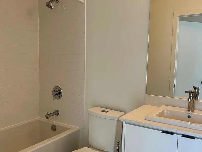 55 Duke St W #206 — Photo 10