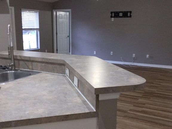 5th image of 2172 Macaris Ave