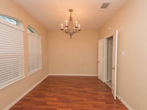 2nd image of 11911 White Water Bay Dr