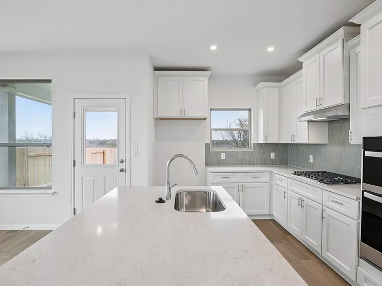 6409 Mary Lewis Dr — Photo 20