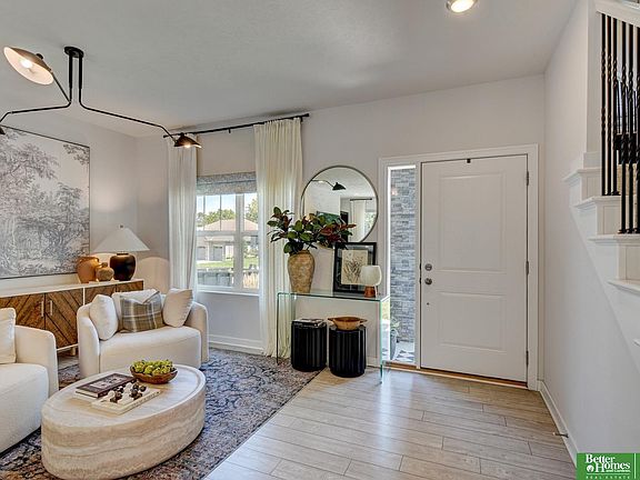 5th image of 5804 S 238th St