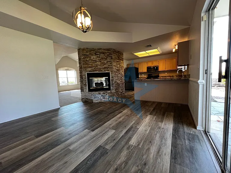 703 City View Dr — Photo 18