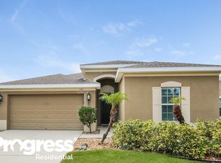 722 Griffen Heights Ct, Ruskin, FL 33570