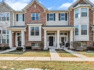 0N090 Vermont Ct, Winfield, IL 60190