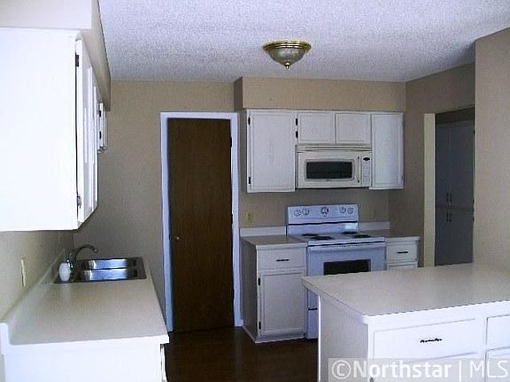 2nd image of 1845 Livingston Ave APT C