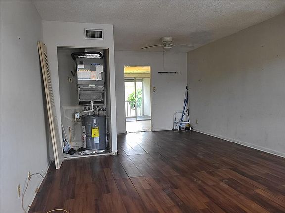 4th image of 550 NW 78th Terrace #205