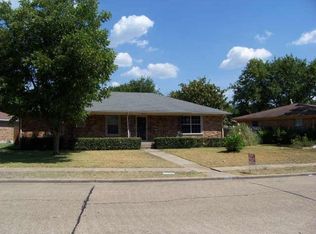 6324 Symphony Ln, Dallas, TX 75227