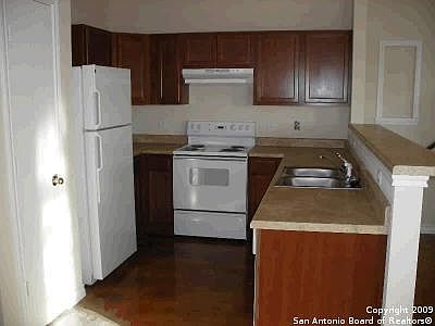 3rd image of 5018 Summit Pass APT 1