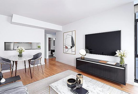 3rd image of 200 E 39th St APT 5B