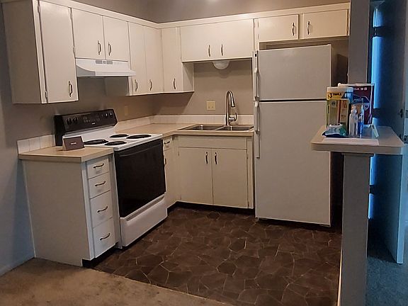 2nd image of 10303 W 62nd St APT 3