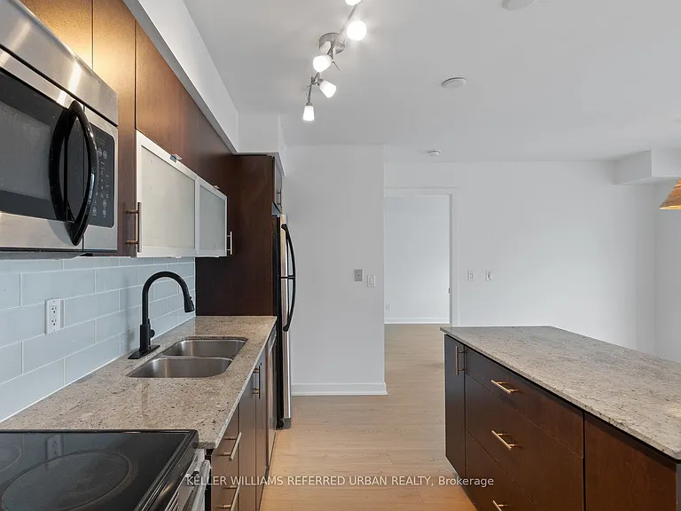 80 Western Battery Rd #1207 — Photo 4