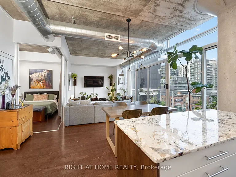 66 Portland St #Penthouse 805 — Photo 15