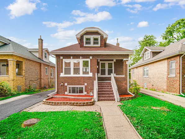 1426 S 10th Ave, Maywood, IL 60153