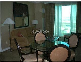 4th image of 145 E Harmon Ave #1108