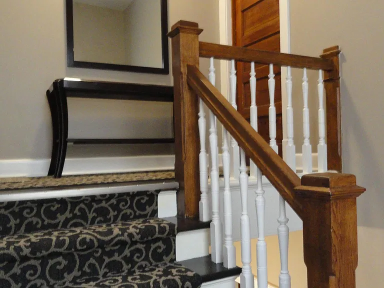 Center stairwell entrance to your unit