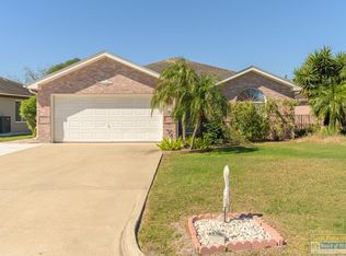30 Lakewood Dr, Laguna Vista, TX 78578