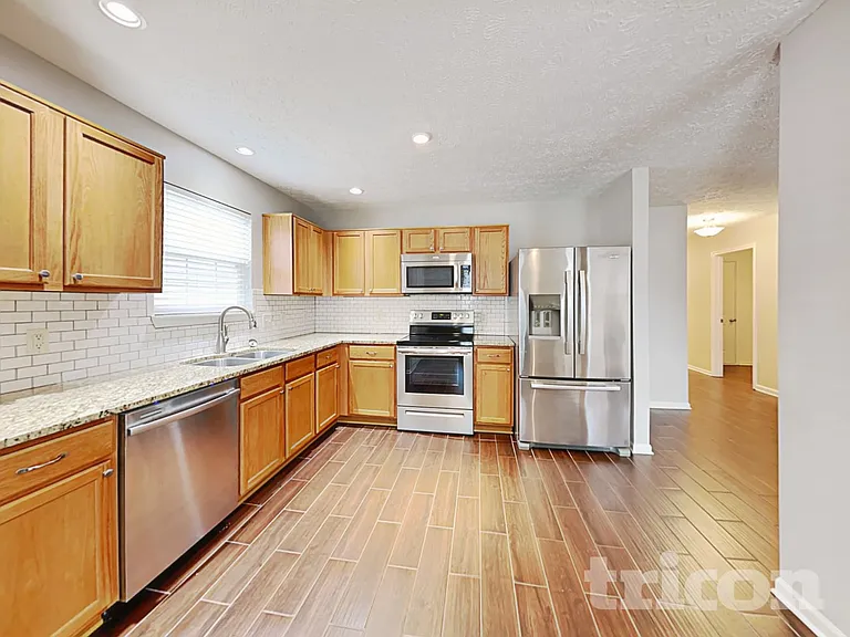 5847 Mosaic Pl — Photo 6