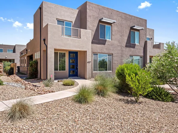 6327 Vista Del Bosque Dr NW, Albuquerque, NM 87120