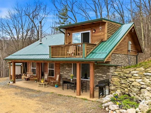 131 White Oak Way #34/35, Hot Springs, NC 28743