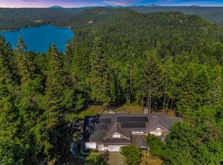 15200 Banner Quaker Hill Rd, Nevada City, CA 95959