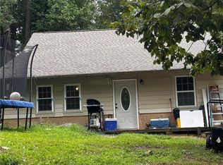 132 Stephens Rd SE, Acworth, GA 30102