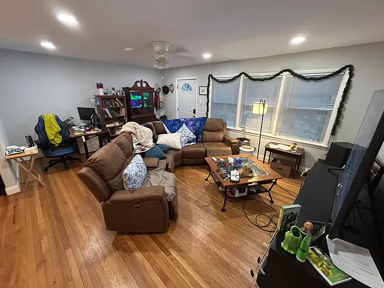 3044 Kammeyer Ln — Photo 6