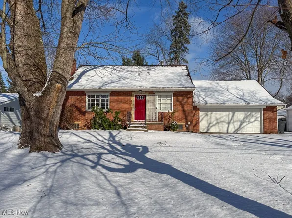 2475 Dalton Rd, Akron, OH 44333